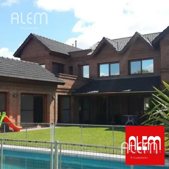 El Ombu | Venta | 6 Dormitorios (3 En Suite)