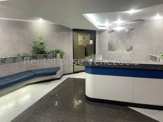 Oficina Comercial Venta La Urbina Mls - 25-6444