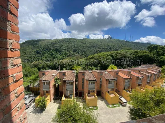 Bello Town House Venta Los Guayabitos - Luz Marina Cardona