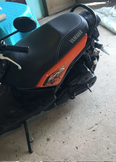 Bwis Naranja