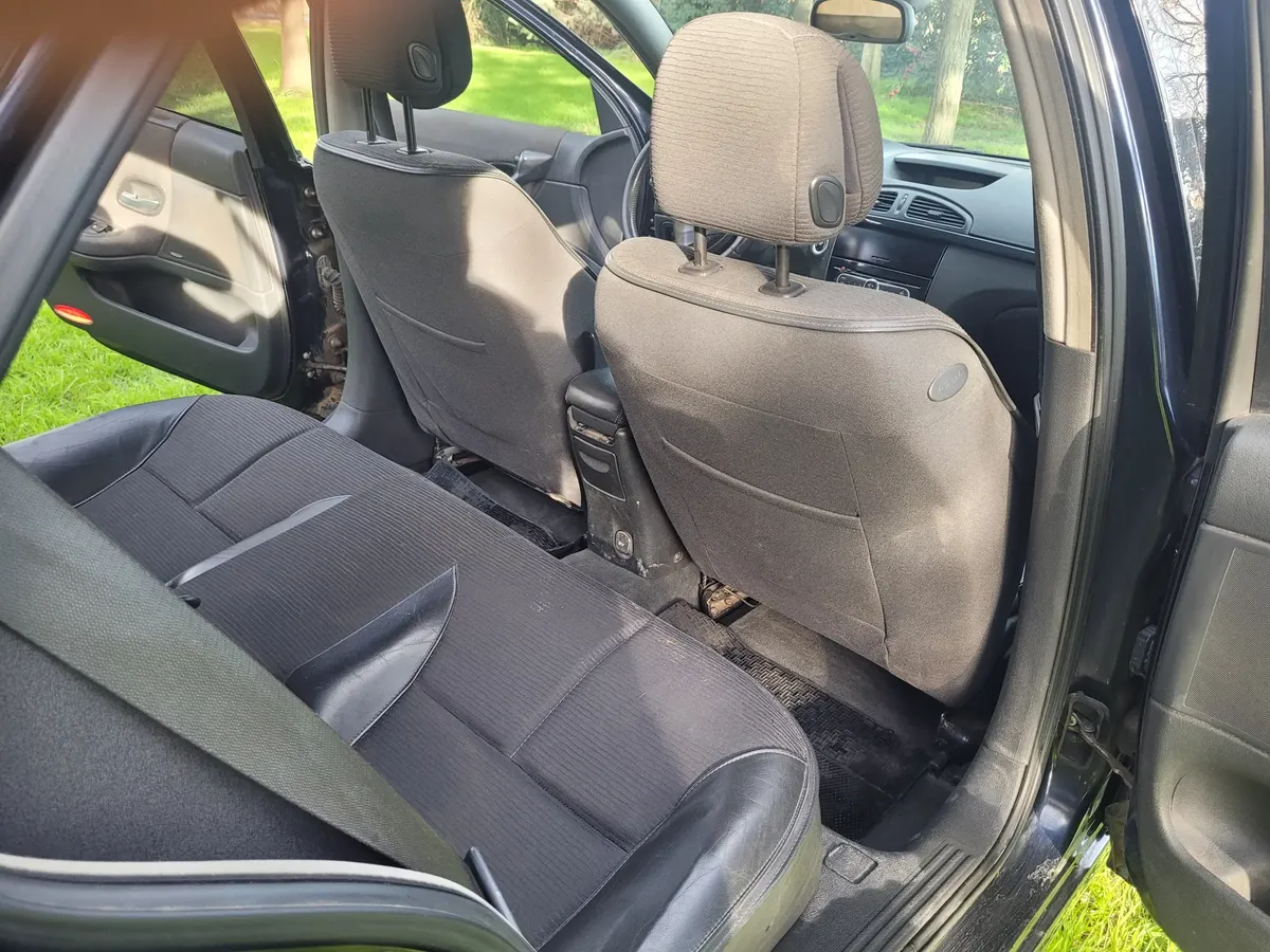 Renault Laguna II 2.0 T. Privilege Plus5512048458550579214