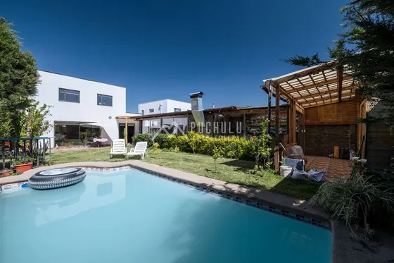 Quillota, Comoda Casa En Condominio Residencial Con Piscina