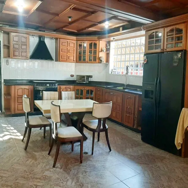 Se Alquila Quinta En El Limon Calle Privada Muy Segura El Piñal