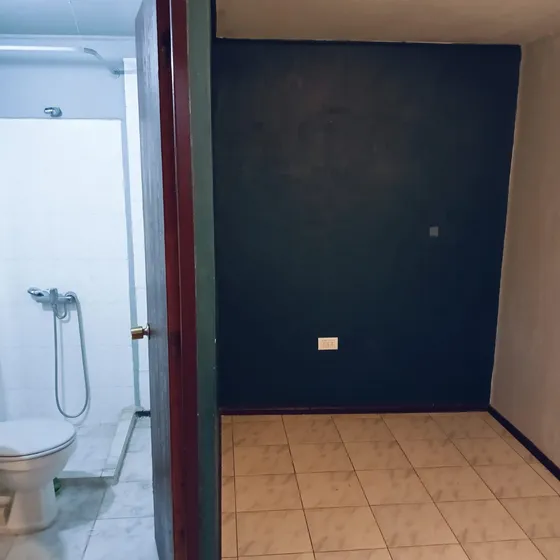 Habitación Con Entrada Y Baño Independiente
