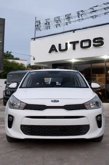 Kia Rio 1.6 Lx Hchback At