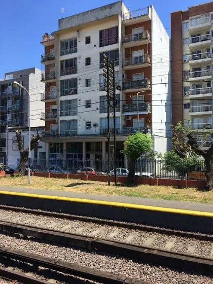 Departamento En Venta En Haedo Centro Norte 3 Ambientes 