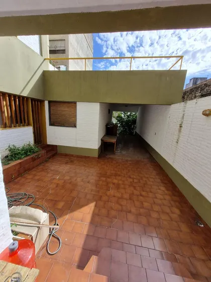 Casa En  Venta - Caseros Norte - Centro