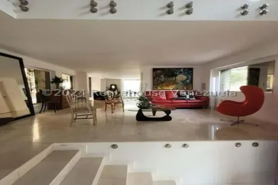 Hermosa Casa En Alquiler Cumbres De Curumo. Belkis 27-3788
