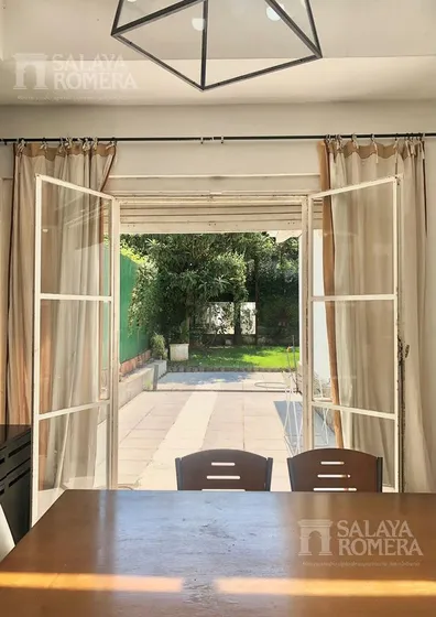 Casa En Venta En  Olivos-. 3 Dormitorios - Excelente Ubicacion