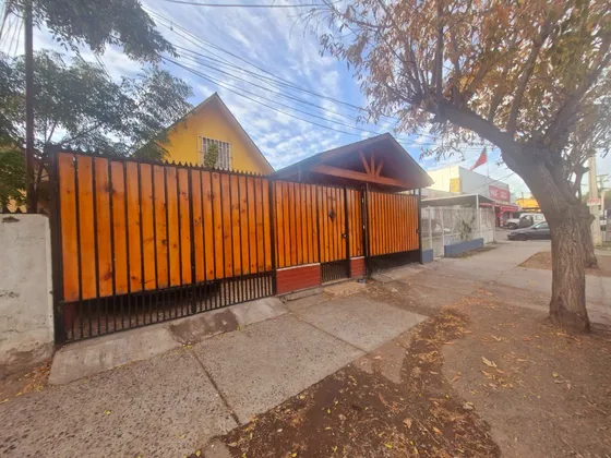 Comoda Casa Aislada En Av. Domingo Tocornal Oriente