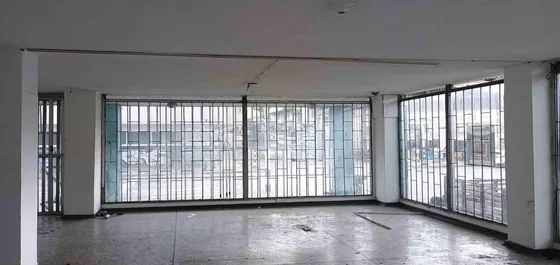 Local En Venta Zona Centro/av 19/armenia (279060139).