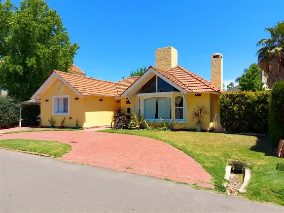 Venta O Permuta Casa 5 Ambientes Campo Chico Country Club Pilar