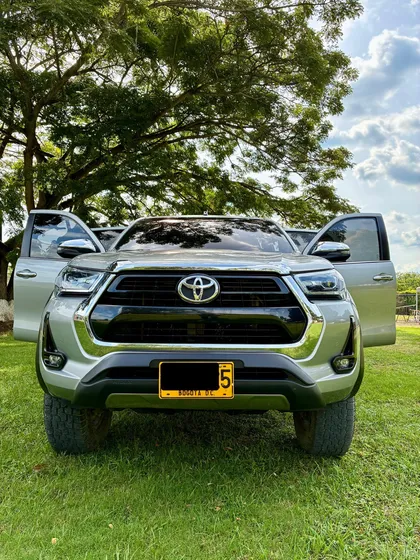 Toyota Hilux 4.0