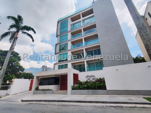 Estupendo Departamento En Un Edificio Completamente Nuevo, Lienzo En Blanco Para Recrear Tu Hogar Perfecto, Piscina, Rooftop Y Mas - Las Mercedes // Luis Gomez // Mls - #25-5478