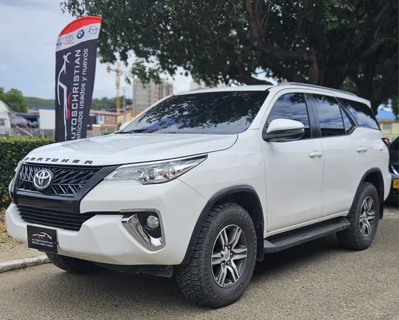 Toyota Fortuner Sw4