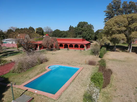 Casa Quinta En Jáuregui 5.600 Mts2 - 13 Lotes