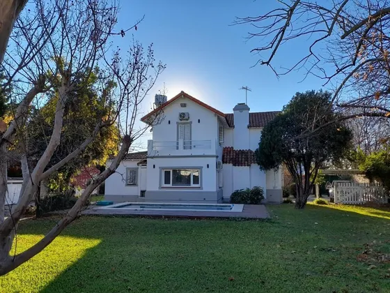 Casa  En Venta Ubicado En Turdera, Lomas De Zamora, G.b.a. Zona Sur