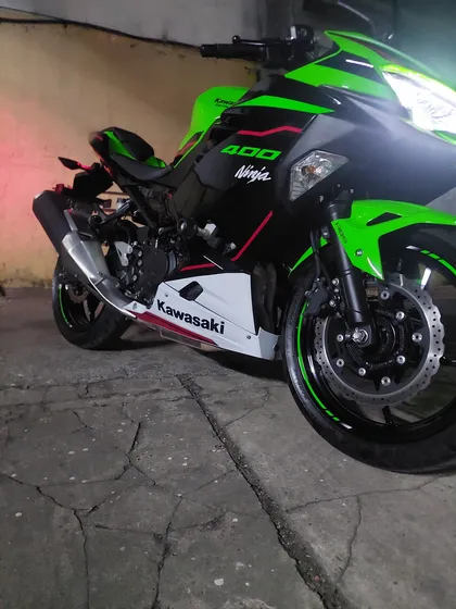 Kawasaki Ninja 400 2023