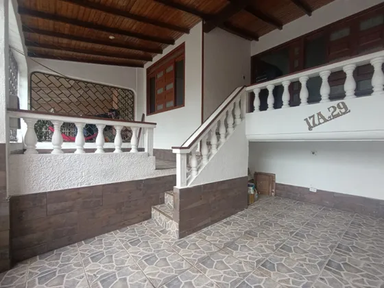Casa En Venta En Aniversario. Cod V30361