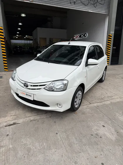 Toyota Etios 1.5 Xs