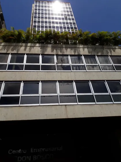 Alquiler De Cubiculo.  Edif Empresarial Don Bosco