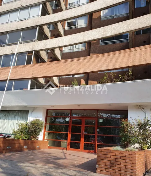 Departamento En Venta De 1 Dorm. En Las Condes