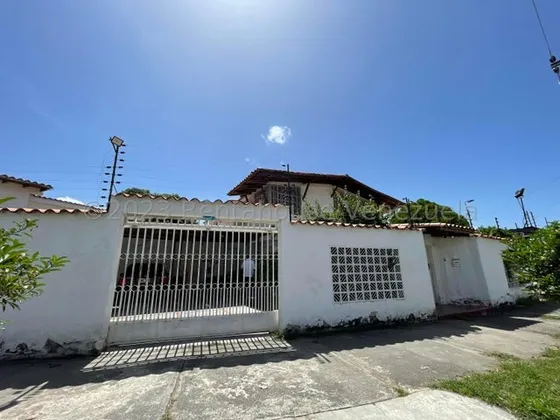Gbf 25-14404 San Jacinto Vendo Bella Casa Con Terreno Contáctame Ya.