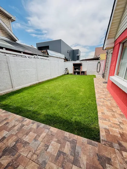 248 M2 Totales, Casa Amplia, Metro Lo Cruzat, Residencial