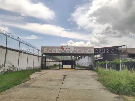 Rent-a-house Vende Nave Industrial, Cagua, Estado Aragua, 25-6992 Gf.