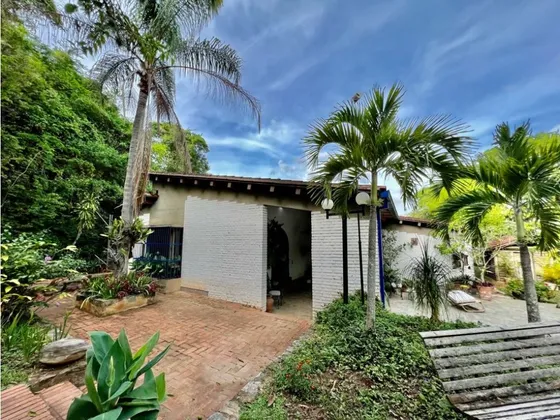 Se Vende Casa 1000m2 5h+s+2anexo/9b/10p Los Campitos