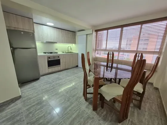 Se Vende Apartamento En Res. Vega Del Neverí, Barcelona.