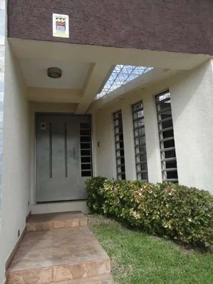 Lisbeth García Bienes Raíces Promociona Y Vende Espectacular Casa En Corinsa