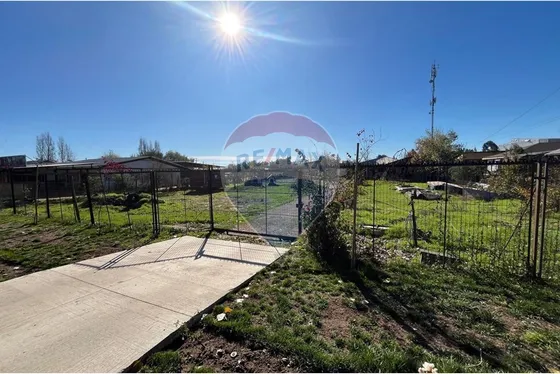 Terreno En Acceso A Maule, 2.400 M2
