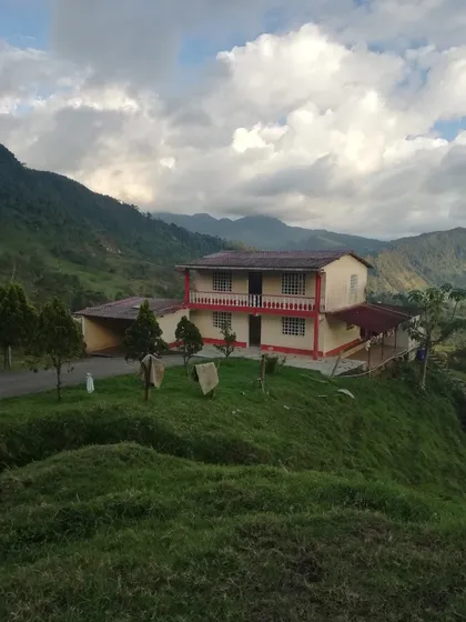 Finca Entre Fusagasugá La Aguadita, Silvania Cundinamarca Apta Glamping.