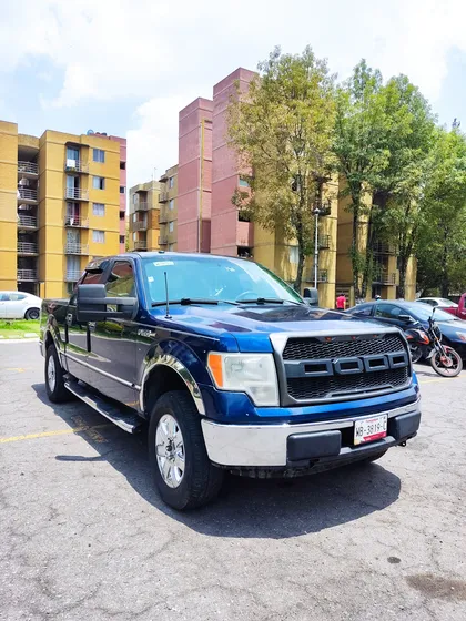 Ford F-150 5.4 Xlt Doble Cabina 4x2 At