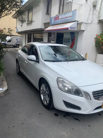 Volvo S60 2.0t Premium