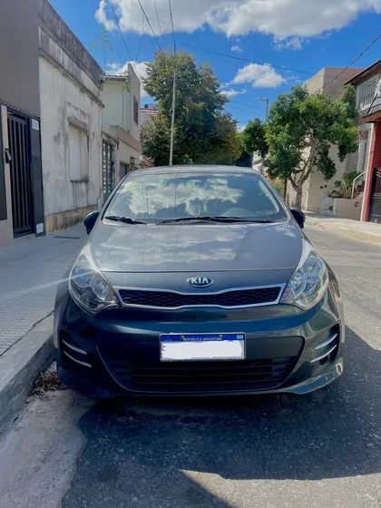 Kia Rio 1.4 Ex 109cv 4at
