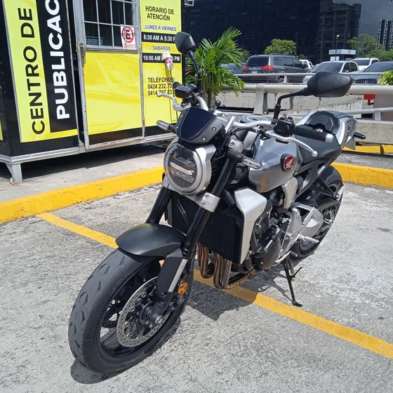 Honda Cb1000