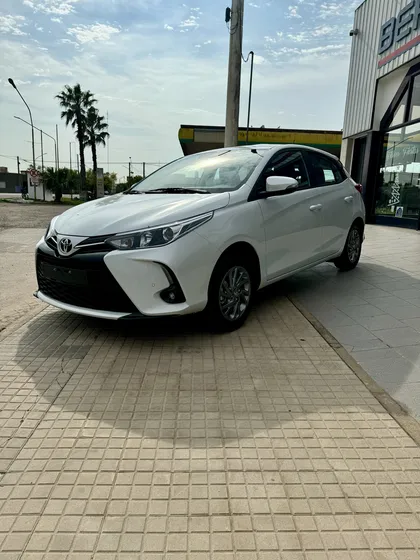 Toyota Yaris 1.5 107cv Xls Cvt