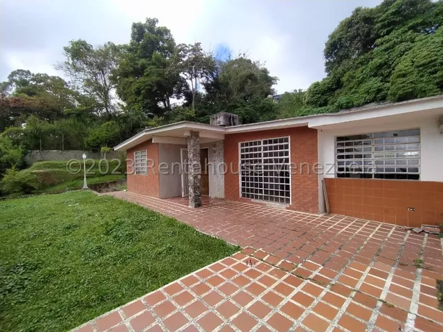 Casa Sector El Sitio, San Antonio De Los Altos. Mo 23-21228