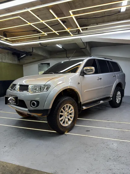 Mitsubishi Montero Sport Gls