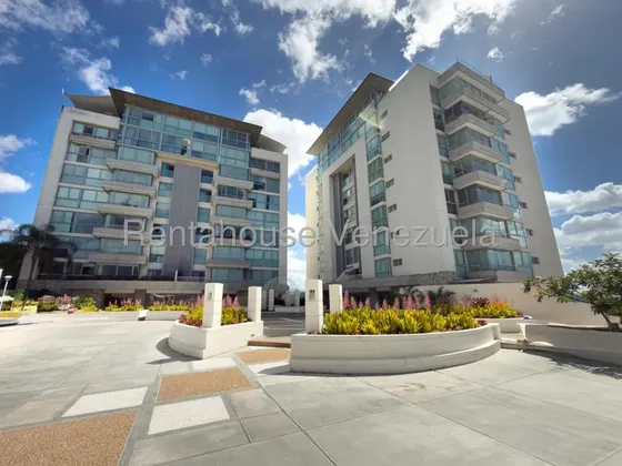 Se Vende Apartamento En Lomas De Las Mercedes Mls #27-3677