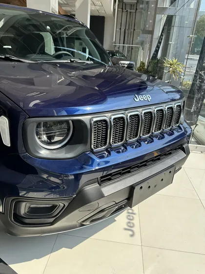 Jeep Renegade 1.3 Latitude Fwd At