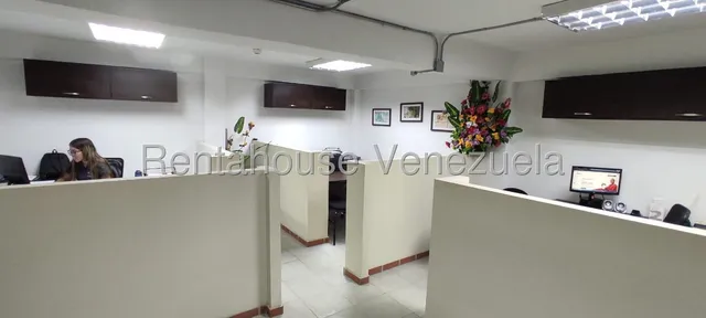 En Venta Casa Quinta Con Fines Comerciales Y Residenciales Ubicada En El Manzano Barquisimeto Lara, Rc