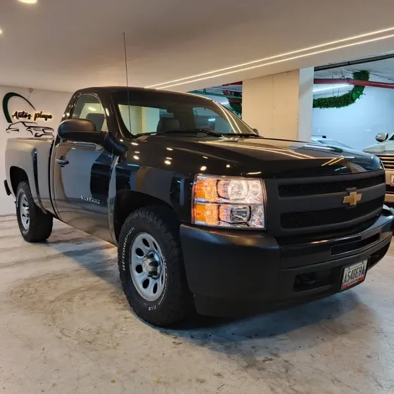 Chevrolet Silverado Ls .
