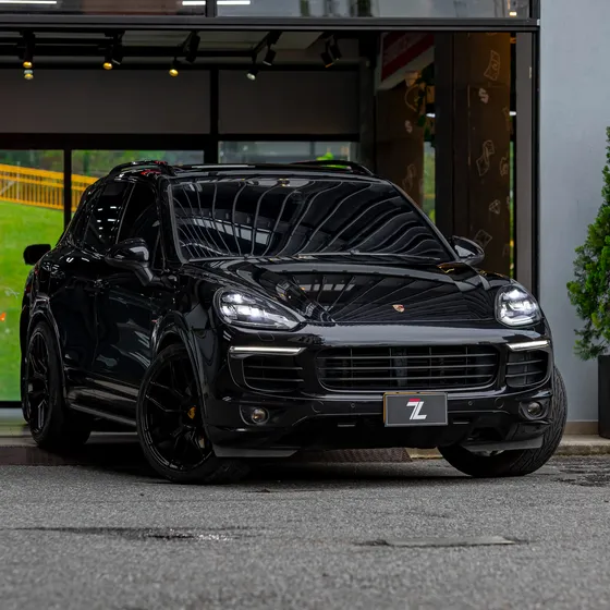 Porsche Cayenne S E-hybrid 3.0