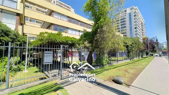 Departamento En Venta De 3 Dorm. En Las Condes