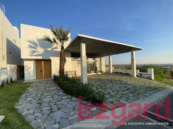 Se Vende Casa En Lomas De Cocoyoc