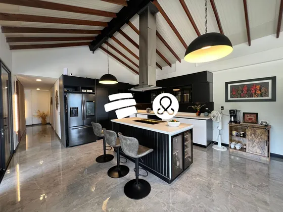 Casa En Conjunto Cerrado En Venta En Gómez Plata 3 Habitaciones