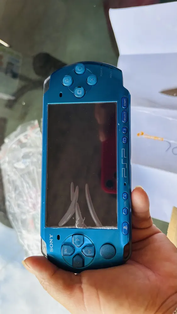 Sony Playstation Portatil (psp) 3000 + Fone Kz E Pelicula